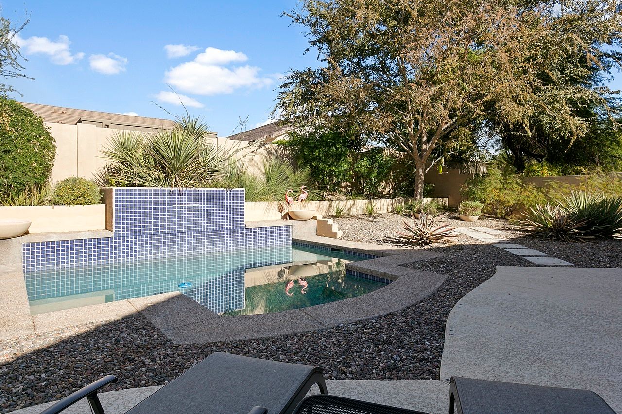 7746 E Nestling Way photo 4
