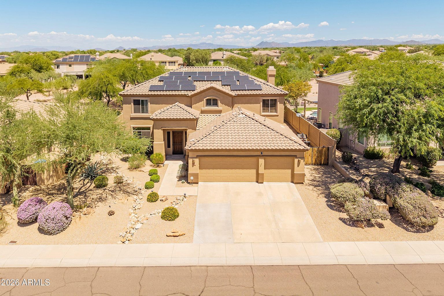 5540 E Via Montoya Dr Phoenix, AZ 85054 photo 3