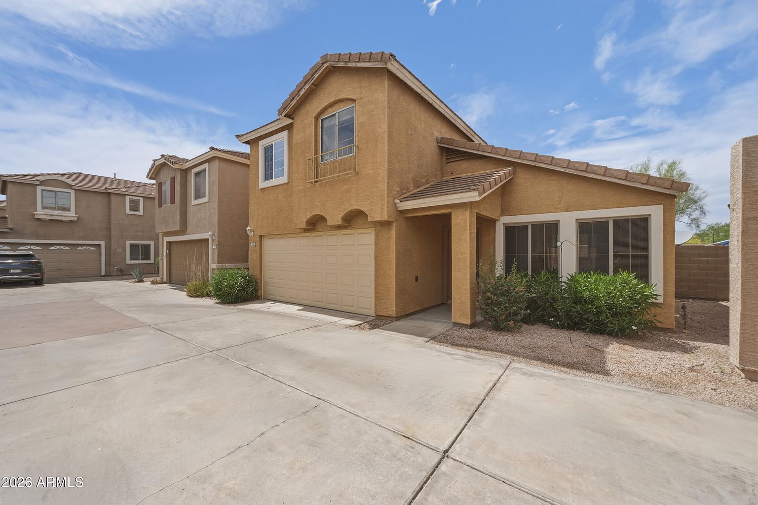 21862 N 40th Pl Phoenix, AZ 85050 photo 2