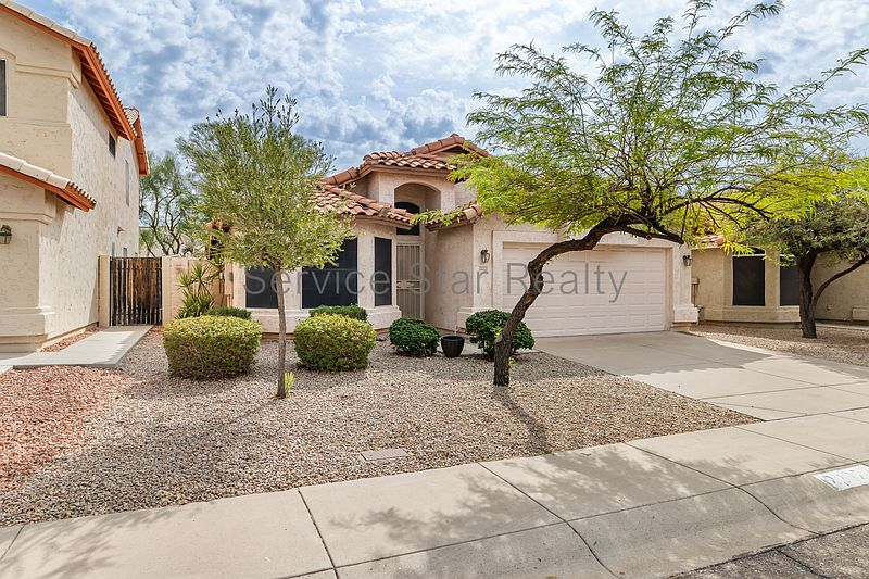 22223 N 22nd Way photo 3