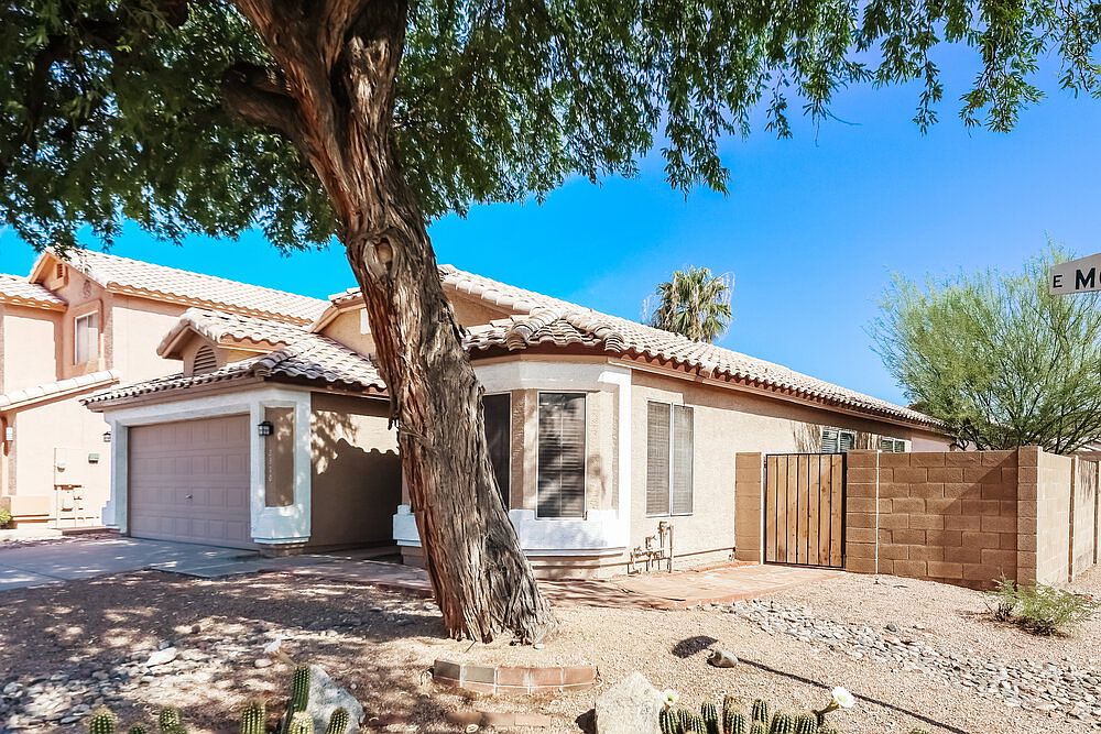 2310 E Morrow Dr Phoenix, AZ 85024 photo 5
