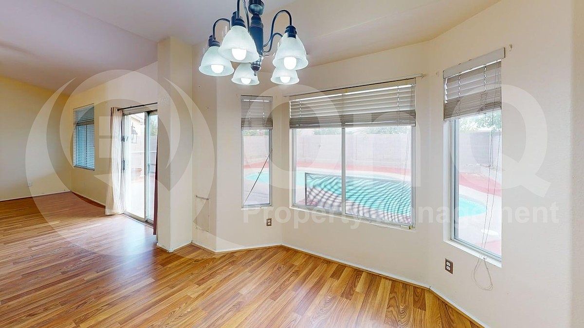 19611 N 33rd St Phoenix, AZ 85050 photo 5