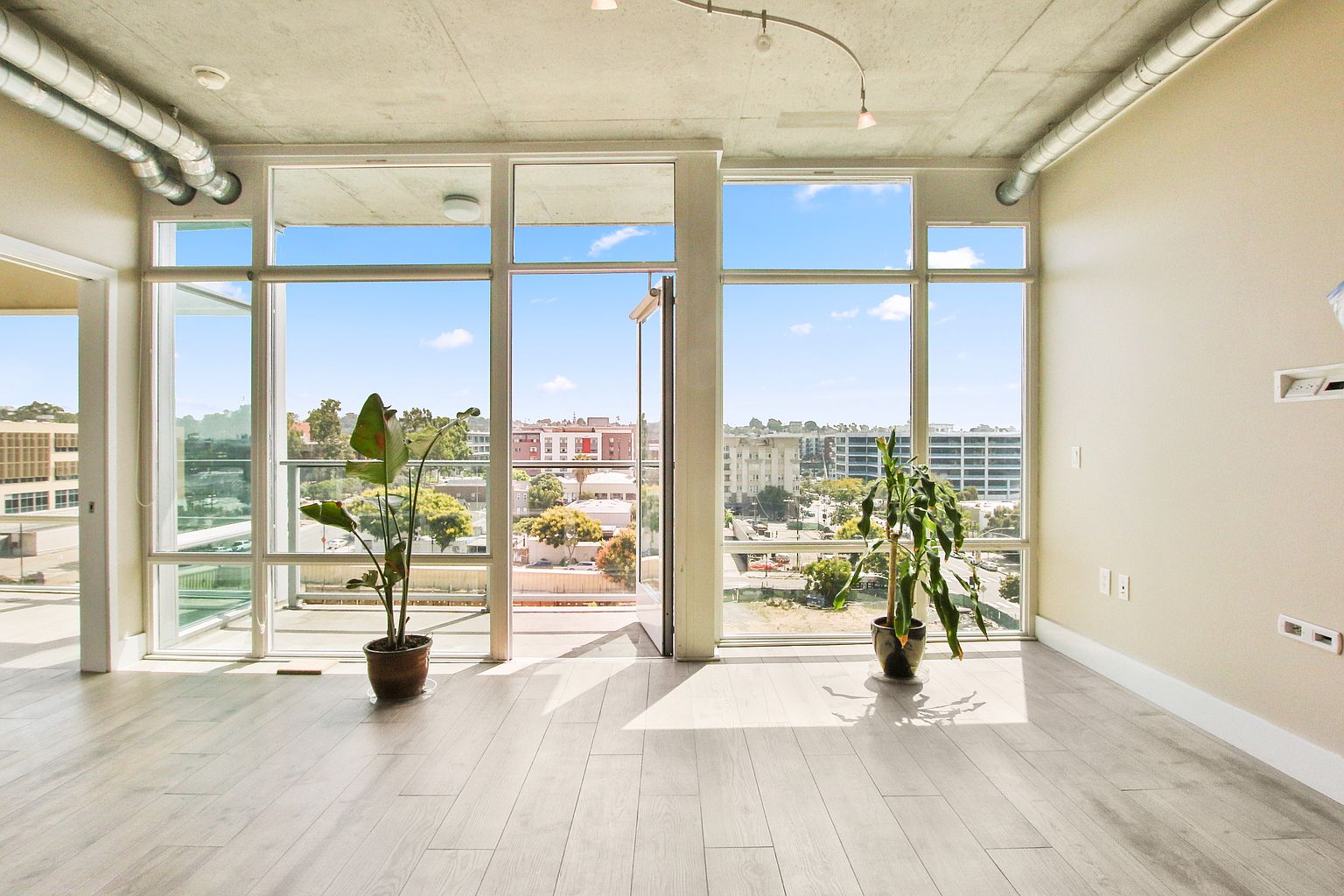 1080 Park San Diego, CA 92101 photo 2