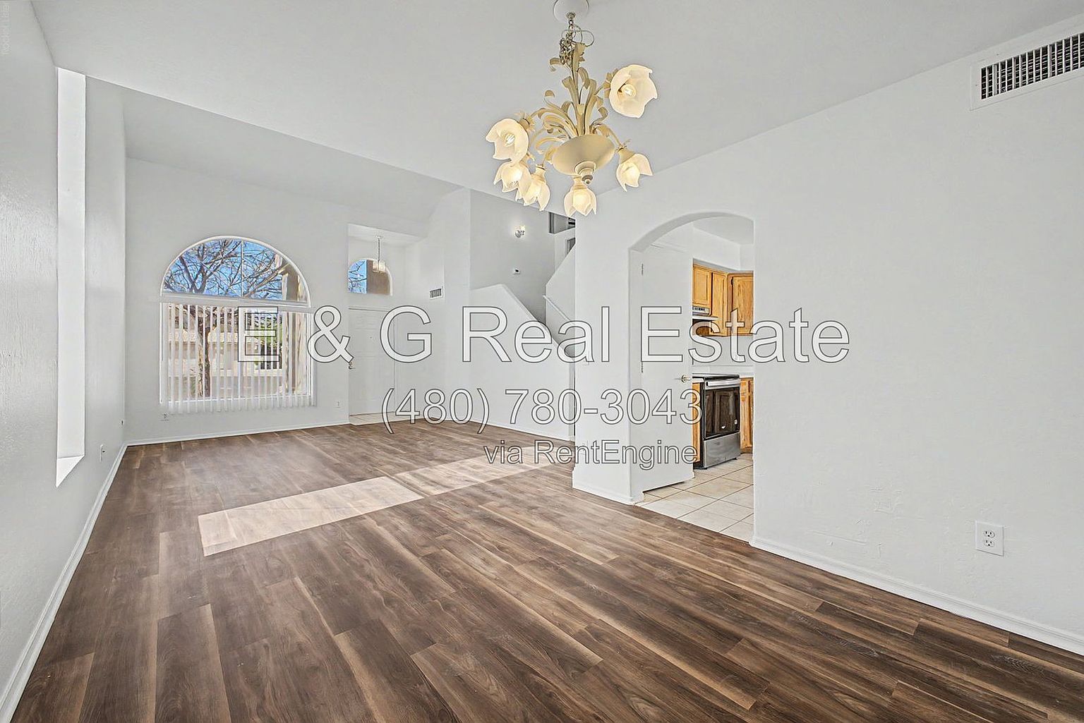 3121 E Wagoner Rd photo 5