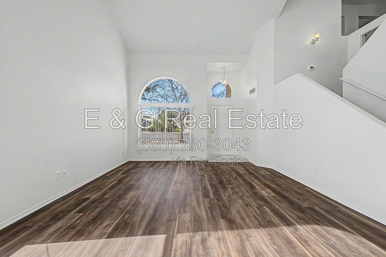 3121 E Wagoner Rd photo 3