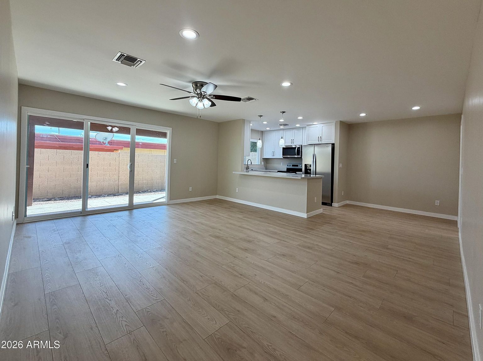 2507 E Villa Maria Dr photo 5