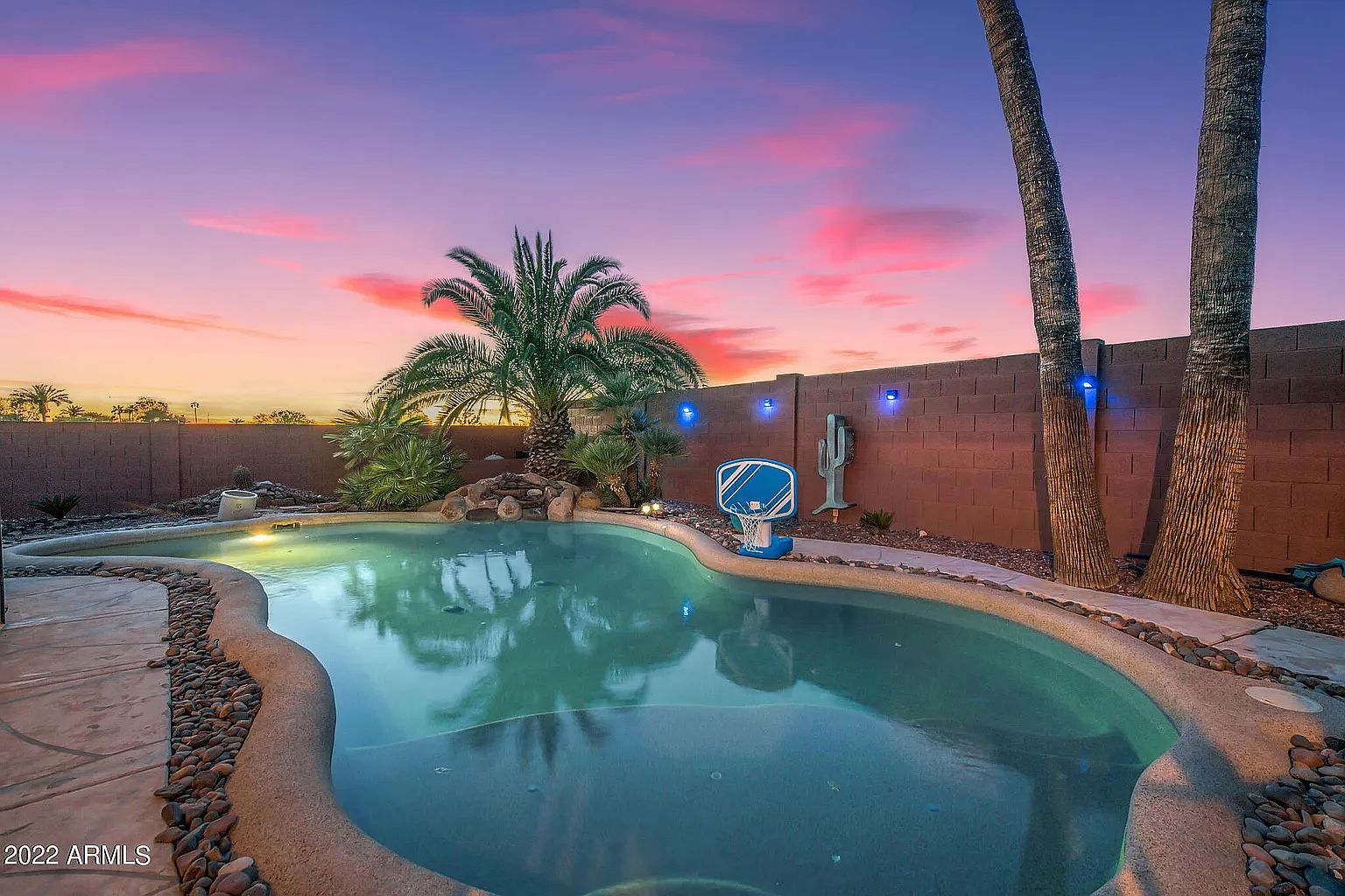 1142 E Kings Ave Phoenix, AZ 85022 photo 3