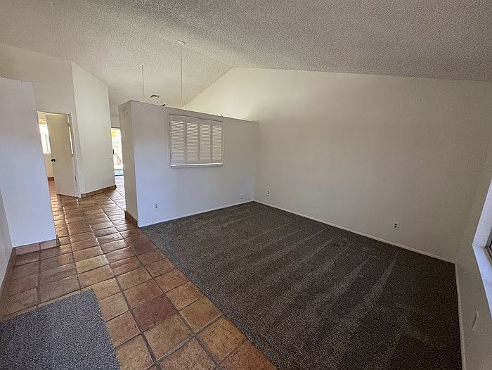 1618 E Sandra Terrace Phoenix, AZ 85022 photo 4