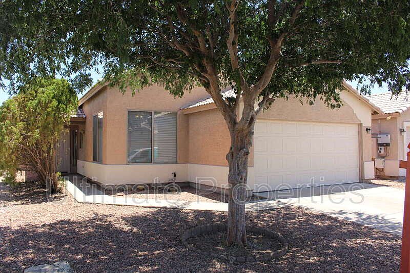 1811 E Hamel Way photo 2