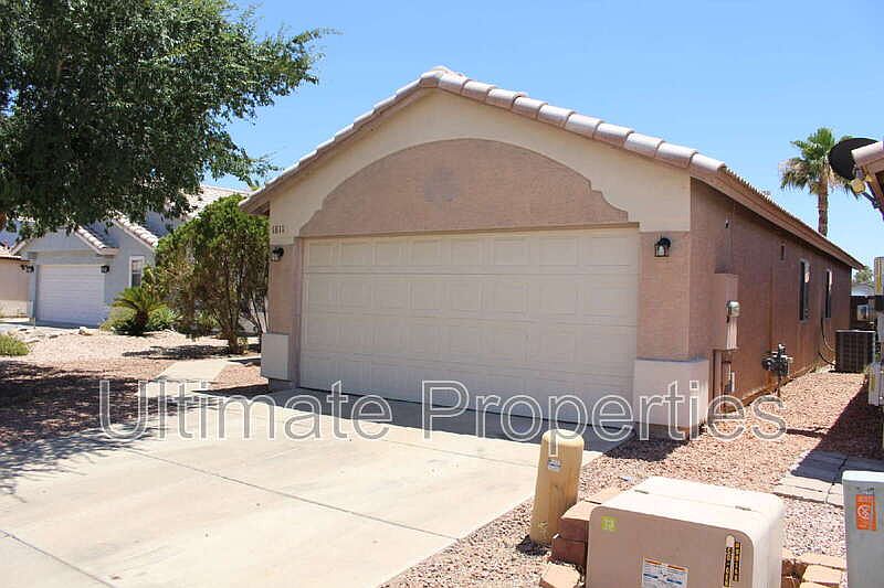 1811 E Hamel Way photo 3