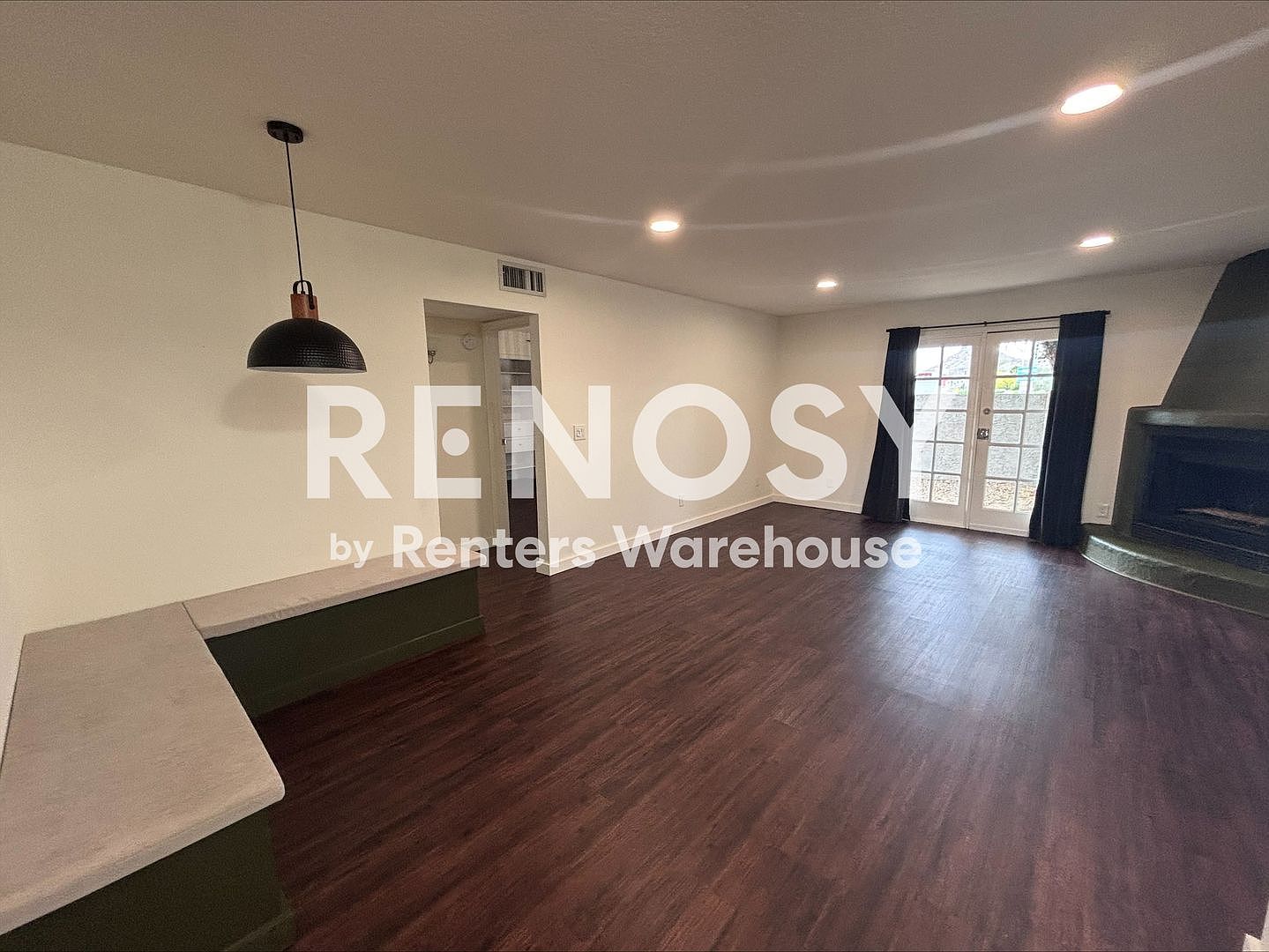 15402 North 28th Street, Phoenix, AZ 85032 photo 3