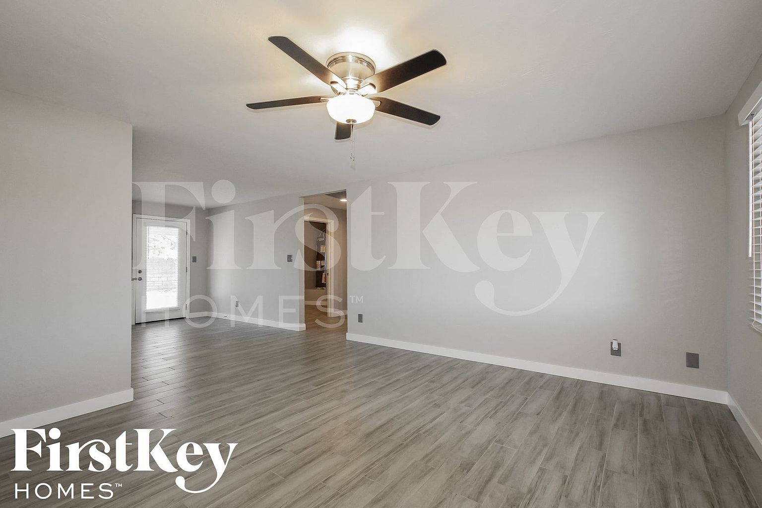 15034 N 38th St photo 5