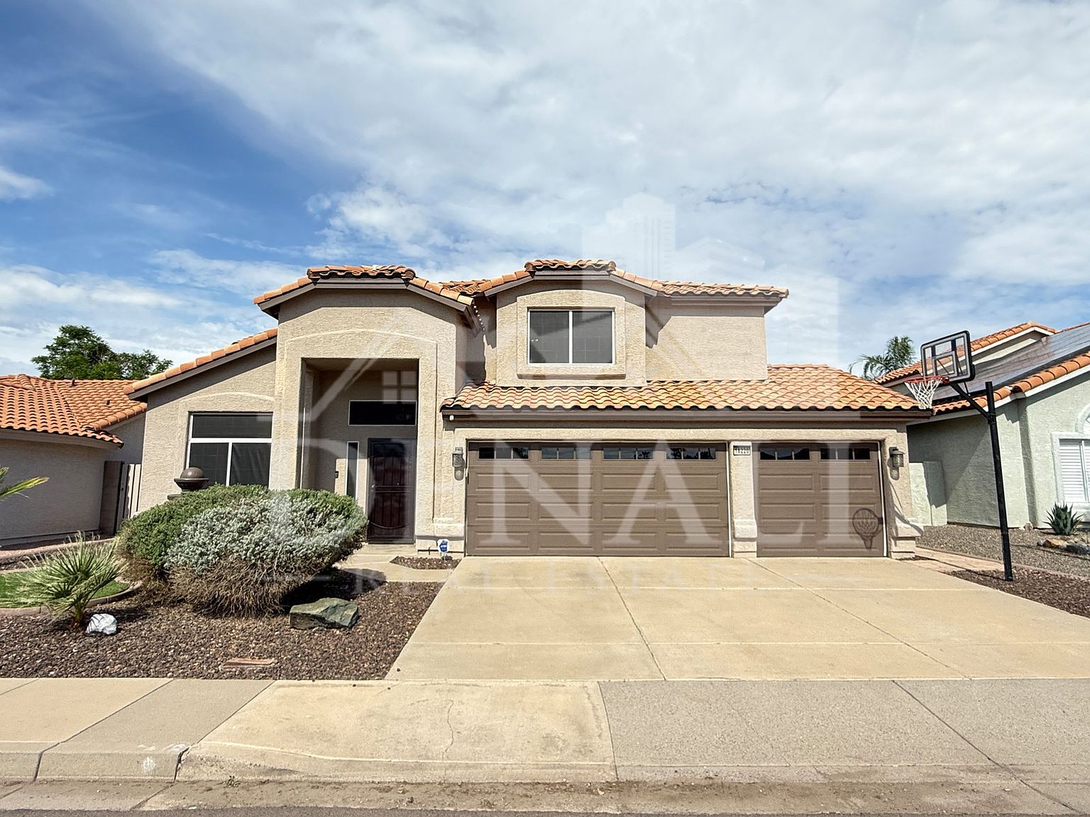 18220 N 45th St Phoenix, AZ 85032 photo 2