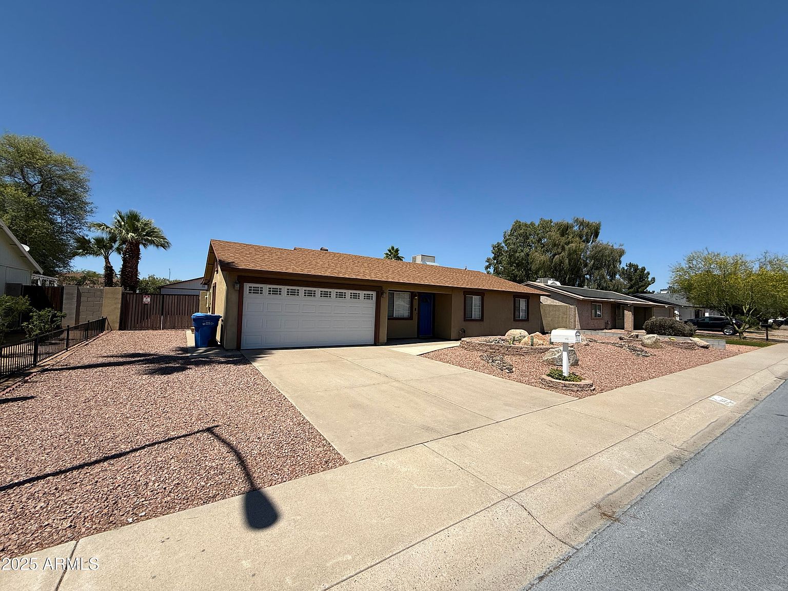 4032 E Hartford Ave Phoenix, AZ 85032 photo 3