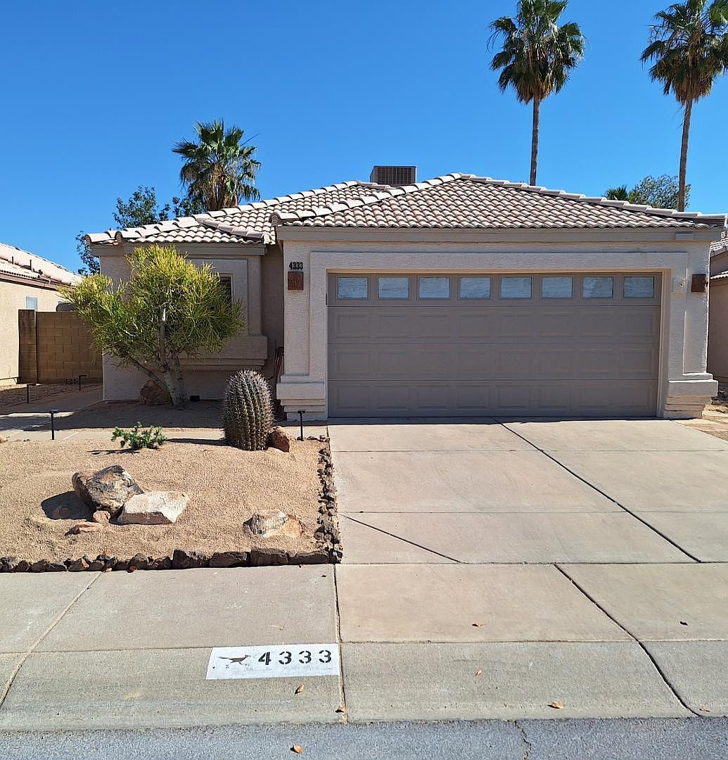 4333 E Hartford Ave Phoenix, AZ 85032 photo 2