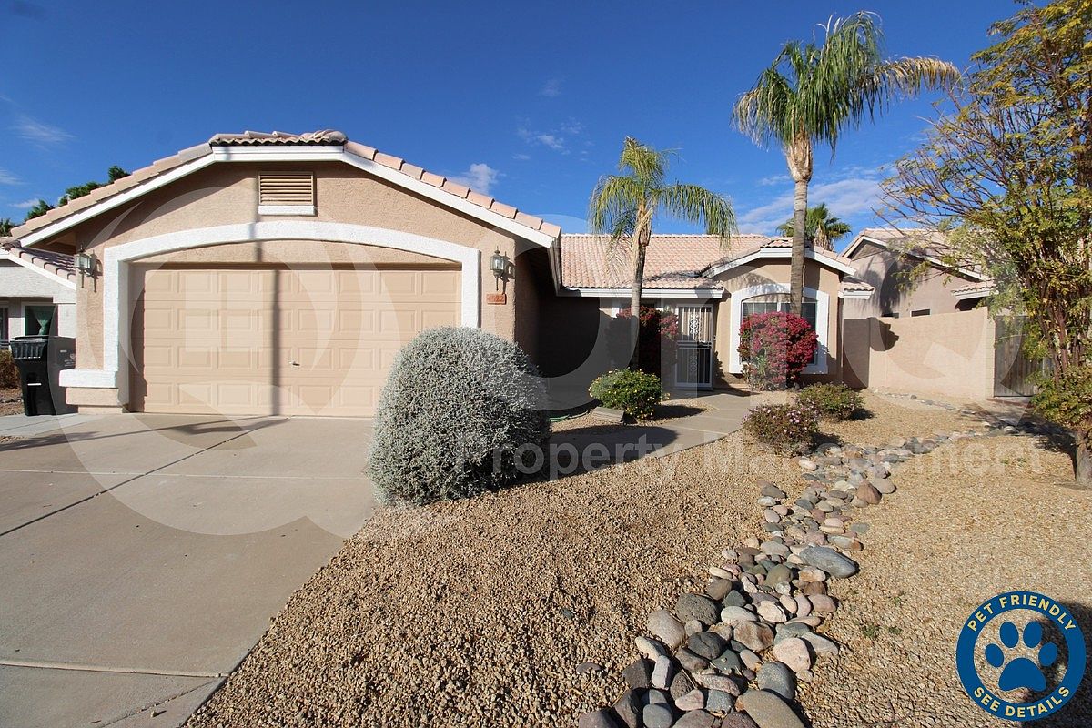 4522 E Muriel Dr Phoenix, AZ 85032 photo 2