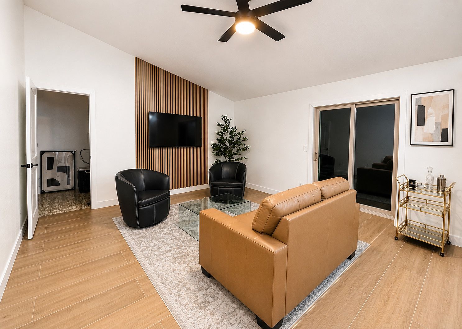 6424 E Aire Libre Ln photo 2