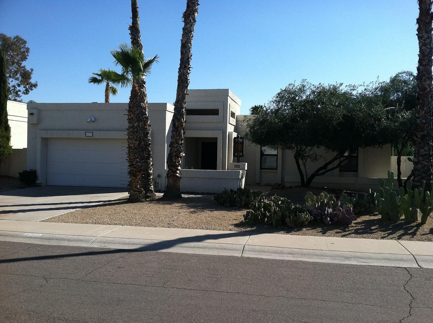6707 E Kelton Ln Scottsdale, AZ 85254 photo 3