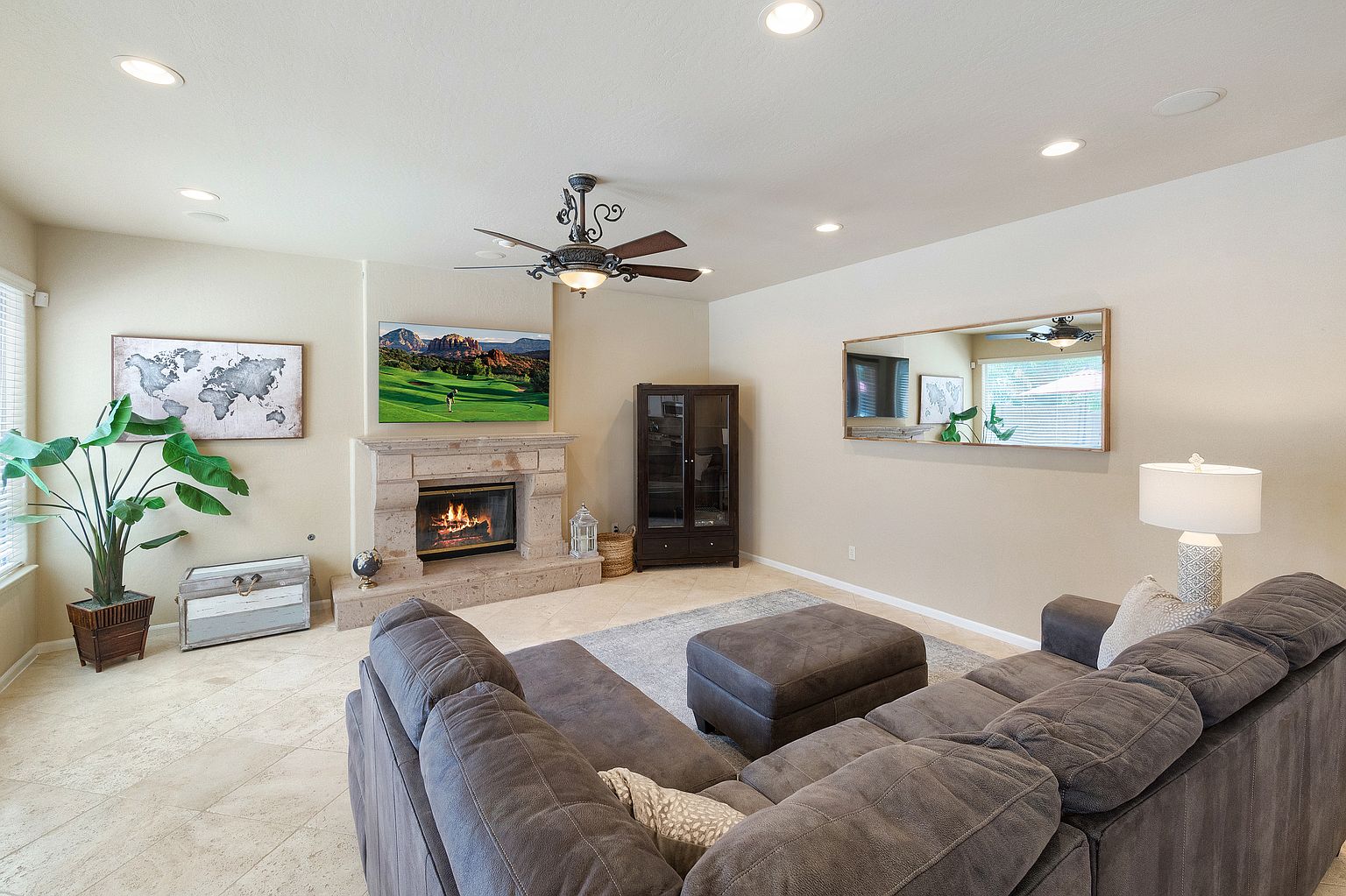 6419 E Betty Elyse Ln Scottsdale, AZ 85254 photo 4