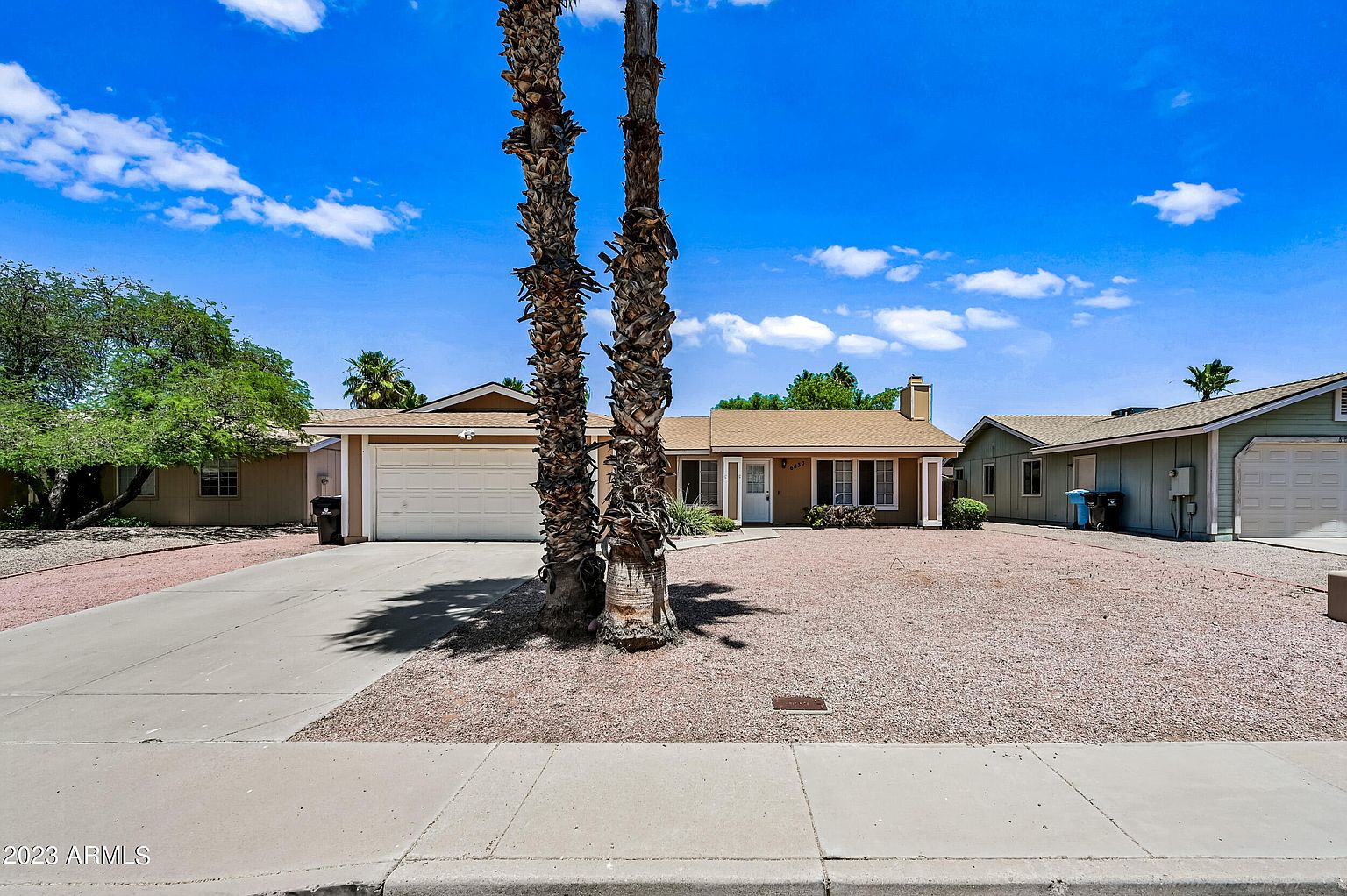 6830 E Paradise Ln Scottsdale, AZ 85254 photo 2