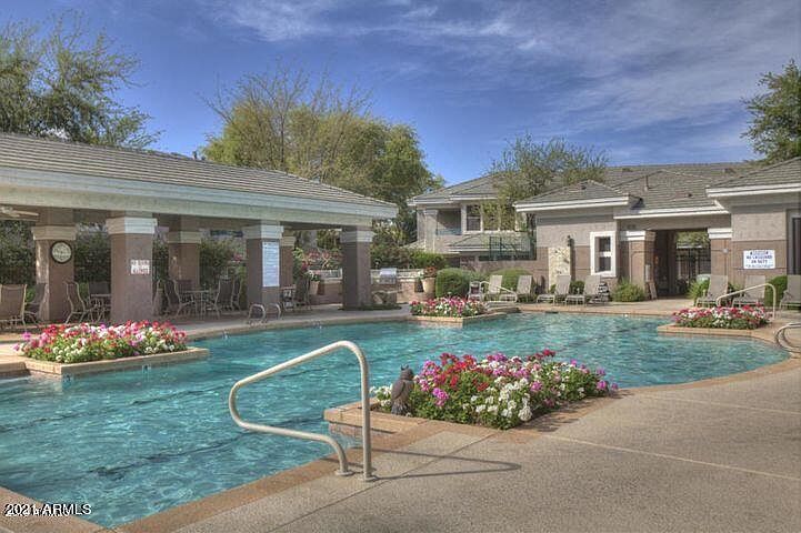 15221 N Clubgate Dr photo 5