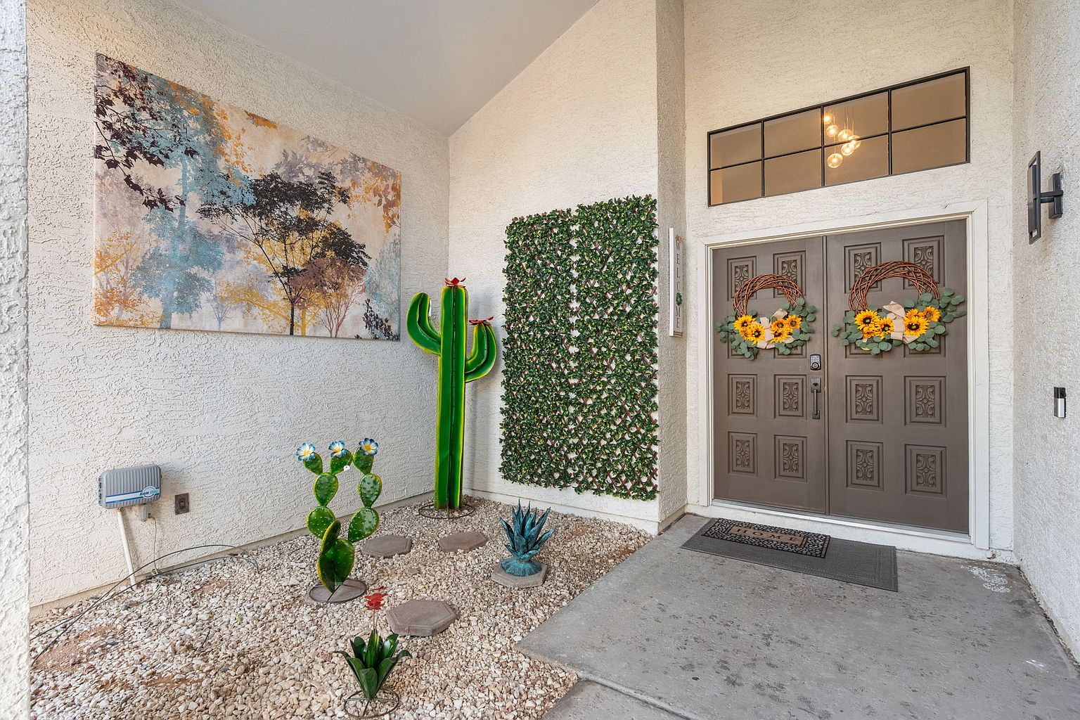 5015 E Karen Dr photo 3