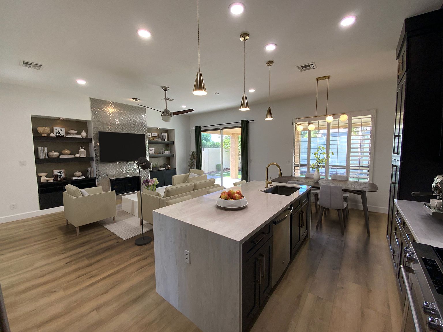6204 E Phelps Rd Scottsdale, AZ 85254 photo 4