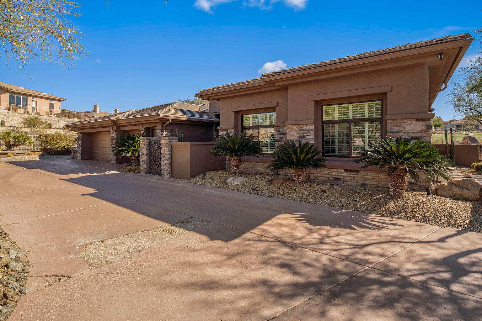 9609 E Roadrunner Dr photo 2