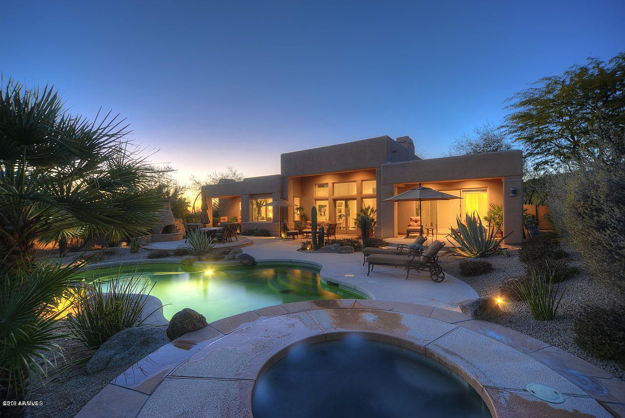 34125 N Boulders Pkwy Scottsdale, AZ 85266 photo 2