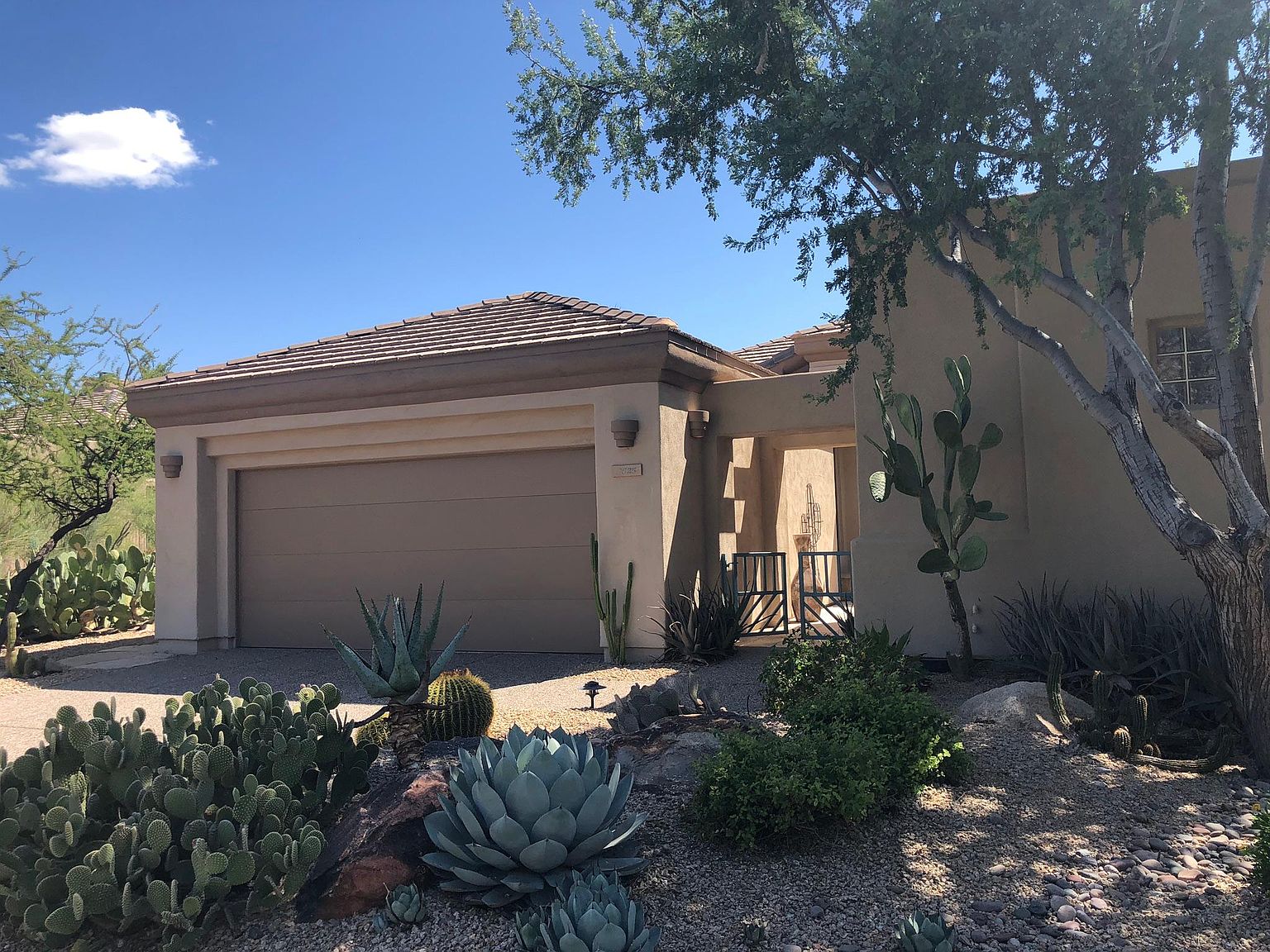 6525 E Shooting Star Way photo 3