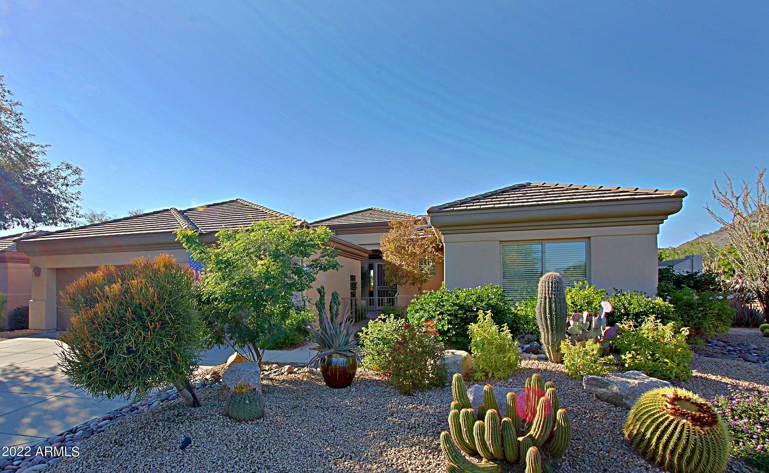 6884 E Amber Sun Dr Scottsdale, AZ 85266 photo 2