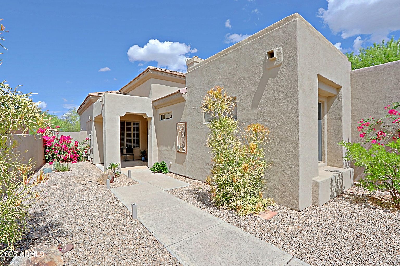 32748 N 69th St Scottsdale, AZ 85266 photo 3