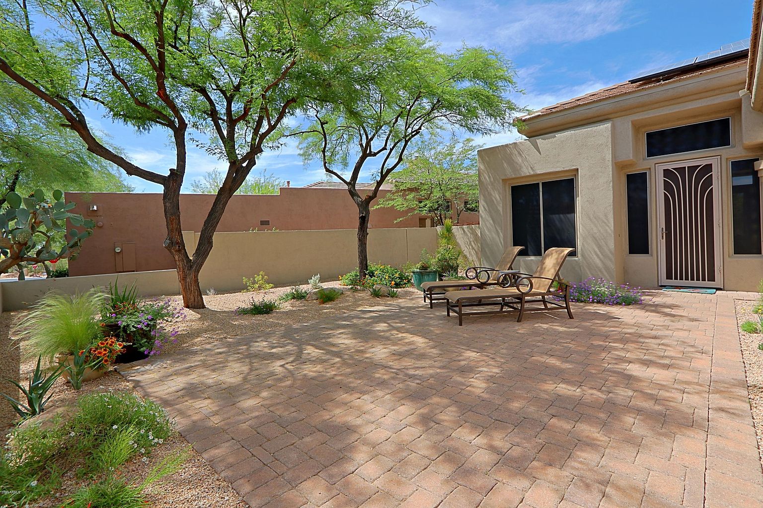 7122 E ALOE VERA Drive photo 4