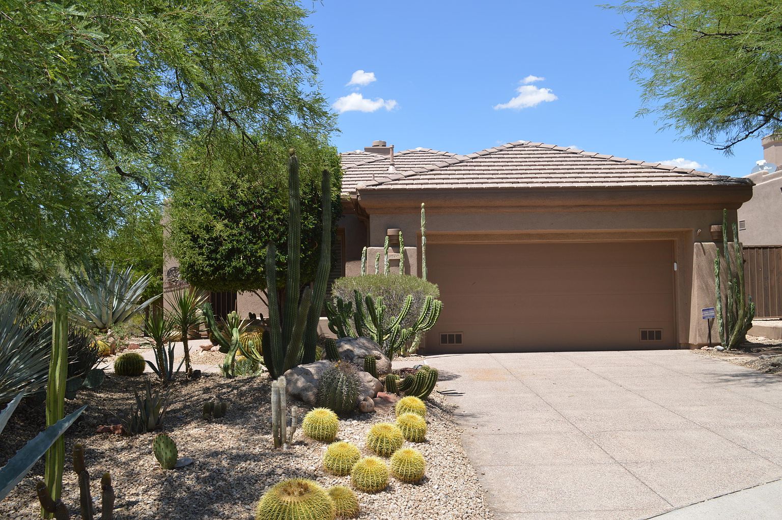 7040 E Brilliant Sky Dr Scottsdale, AZ 85266 photo 2