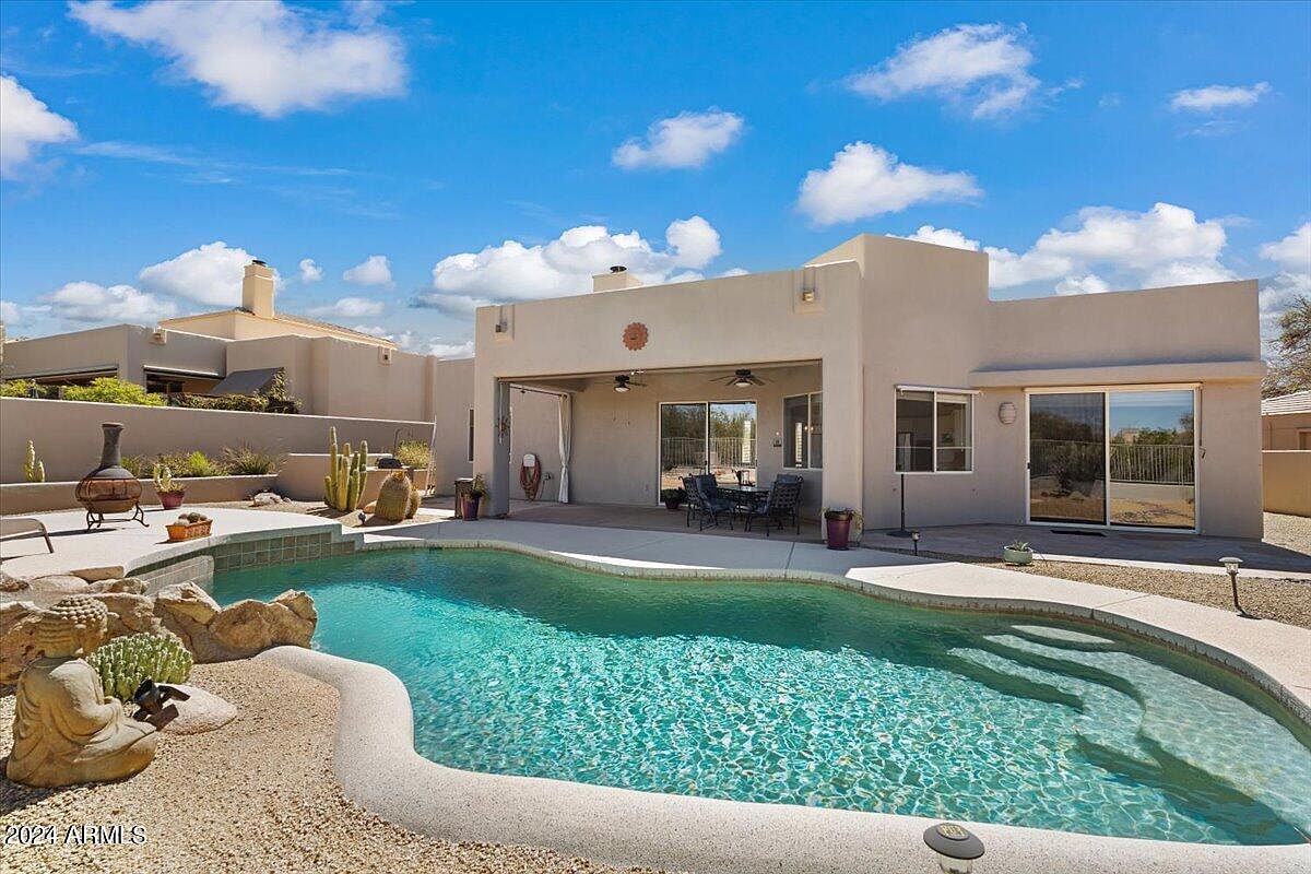 11096 E Dale Ln photo 4