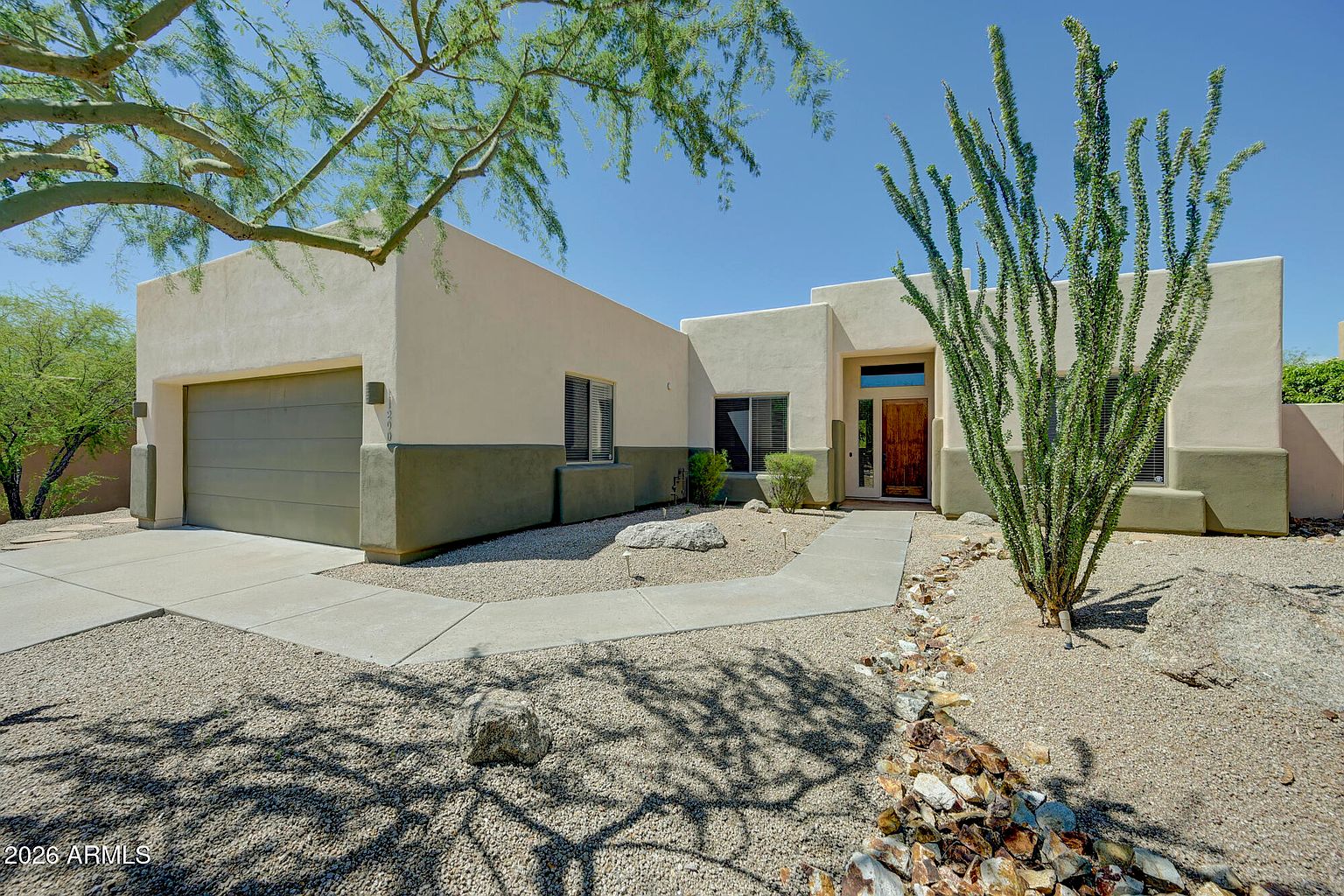 11290 E Whitethorn Dr photo 2