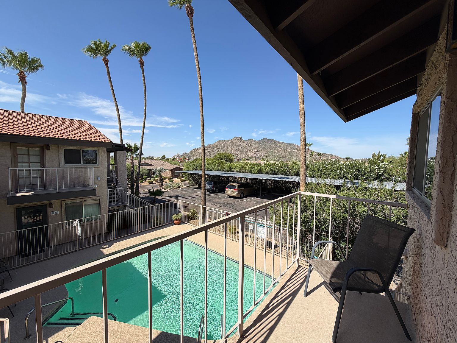 7502 E Carefree Dr photo 2