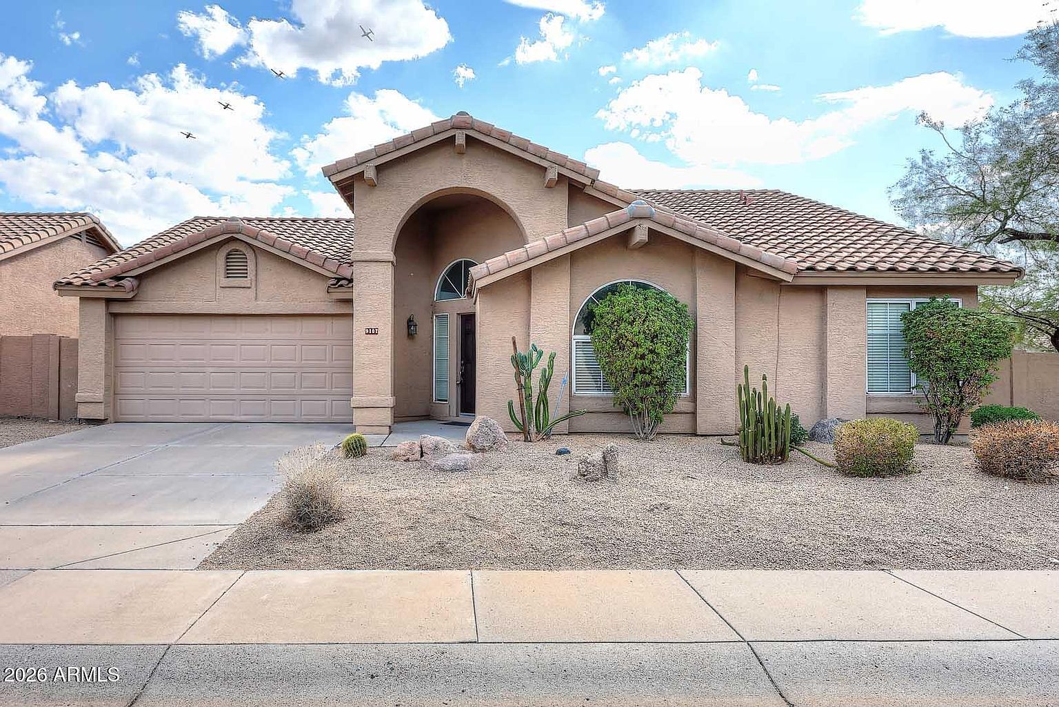 9107 E Kimberly Way photo 2