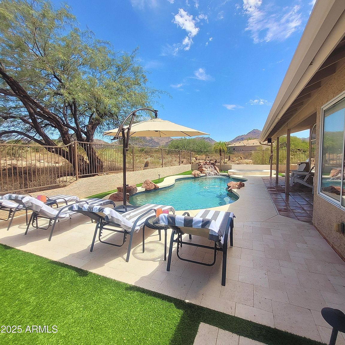 9482 E Palm Tree Dr photo 5