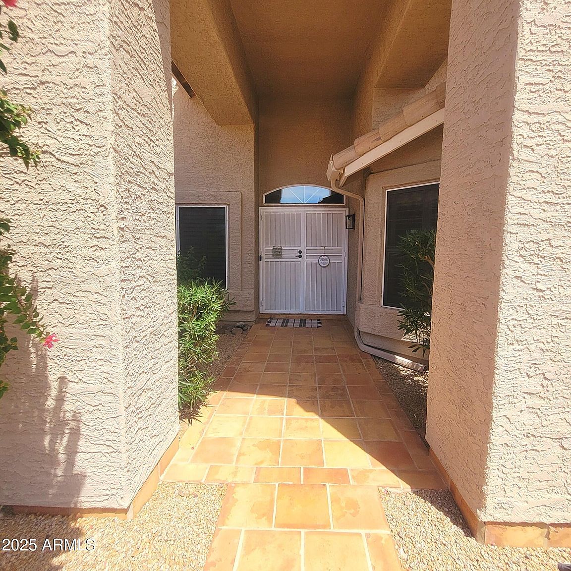 9482 E Palm Tree Dr photo 4