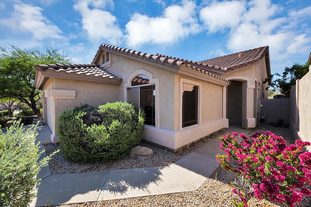 10304 E Penstamin Dr photo 2
