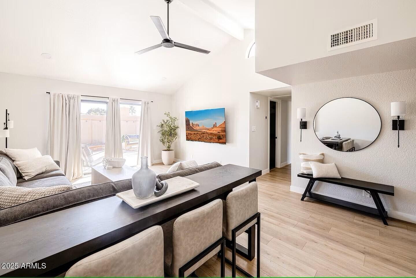 9073 E Evans Dr Scottsdale, AZ 85260 photo 2