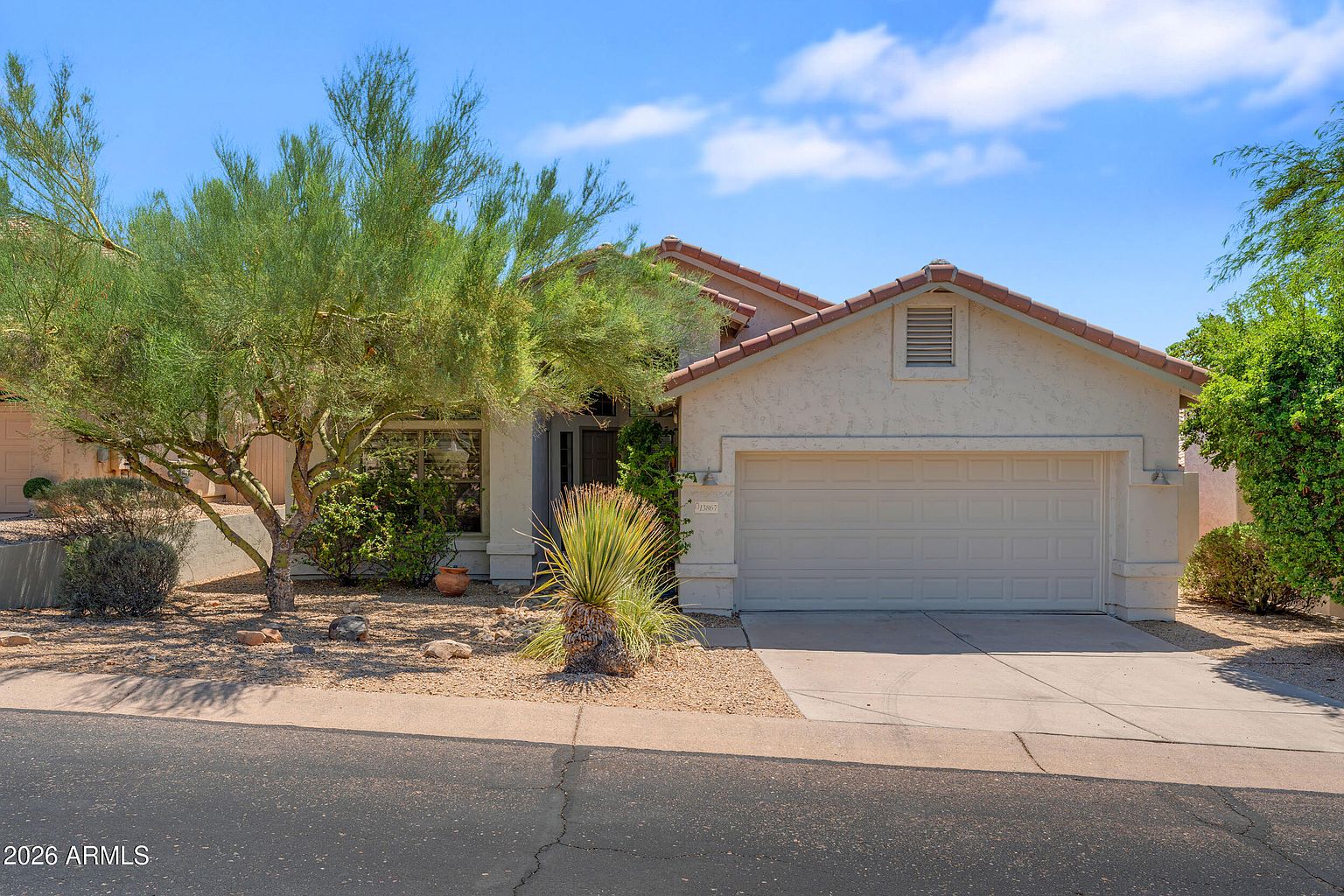 13867 E Paradise Ln photo 4