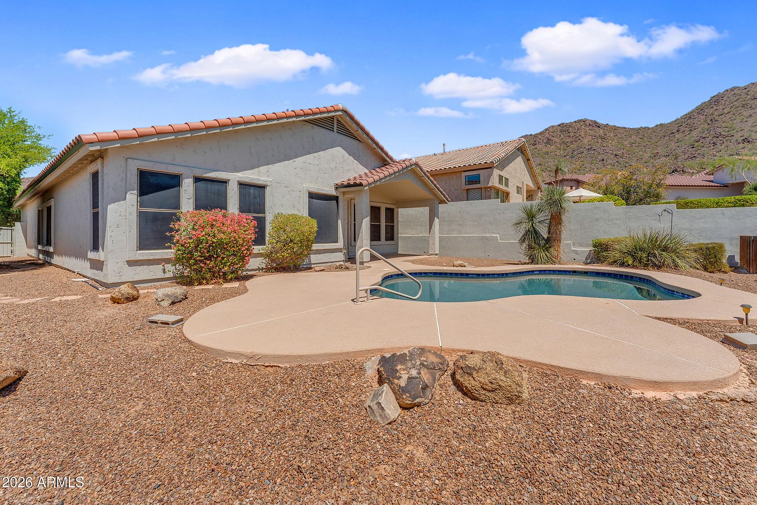 13867 E Paradise Ln