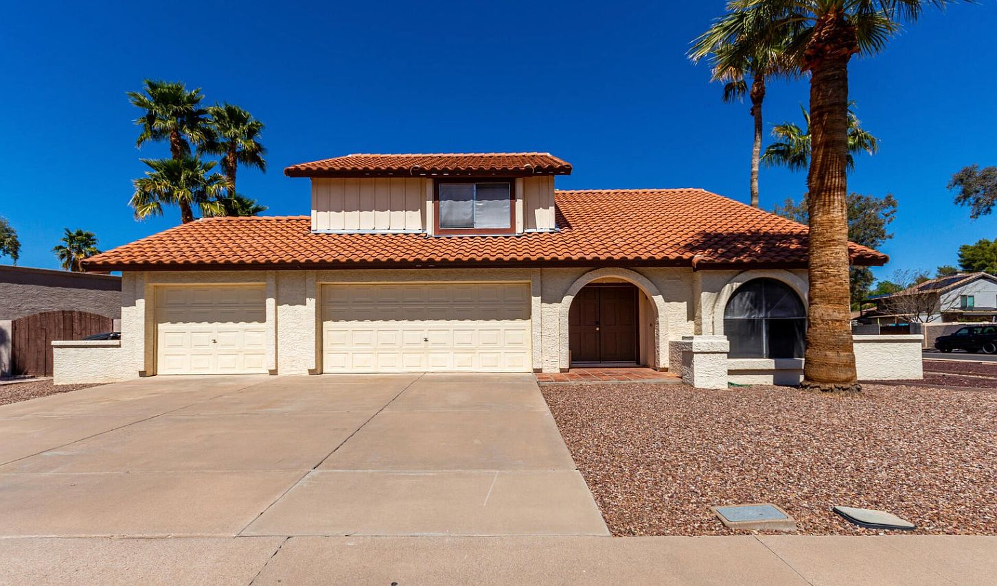 10090 E Becker Ln Scottsdale, AZ 85260 photo 3