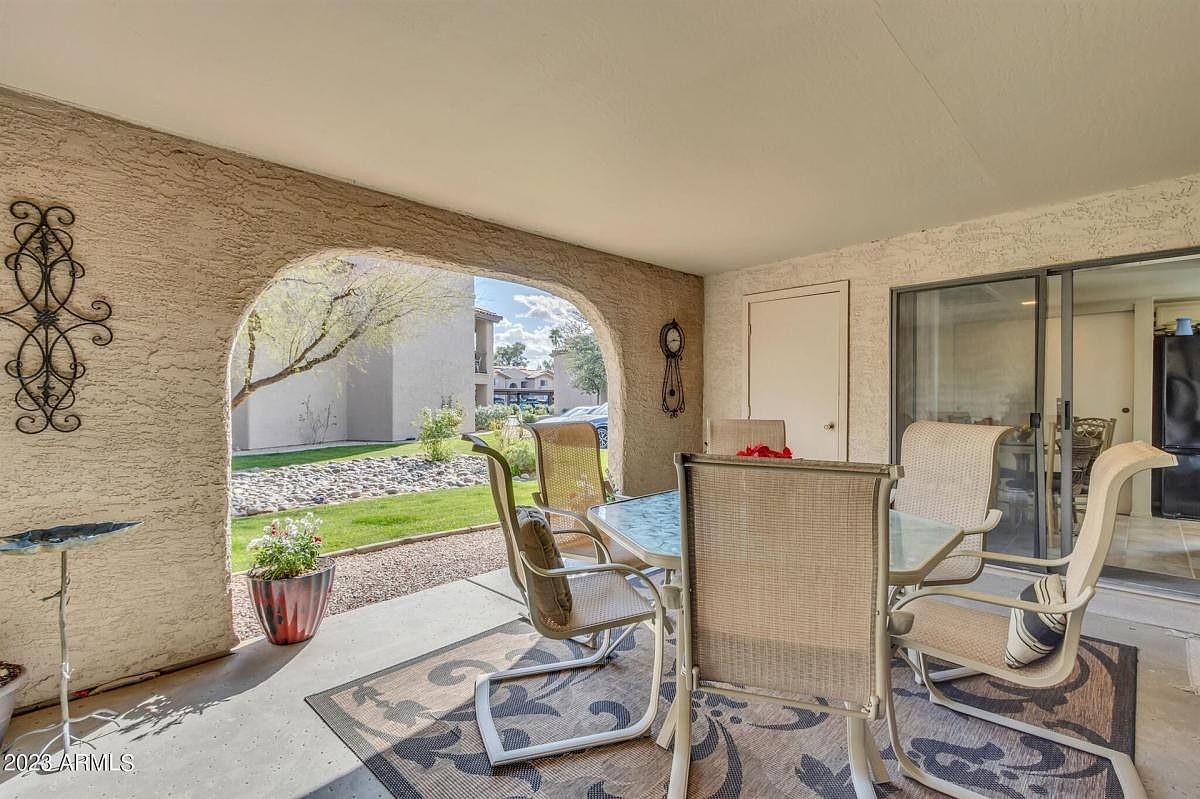 9430 E Mission Ln Scottsdale, AZ 85258 photo 5