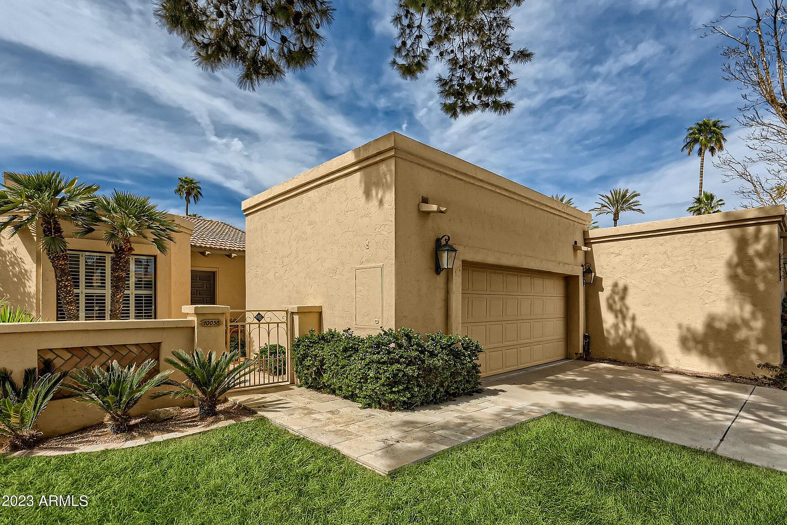 10058 E Cinnabar Ave Scottsdale, AZ 85258 photo 2