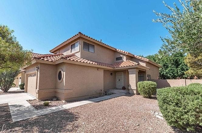 13636 N 103rd Way photo 2
