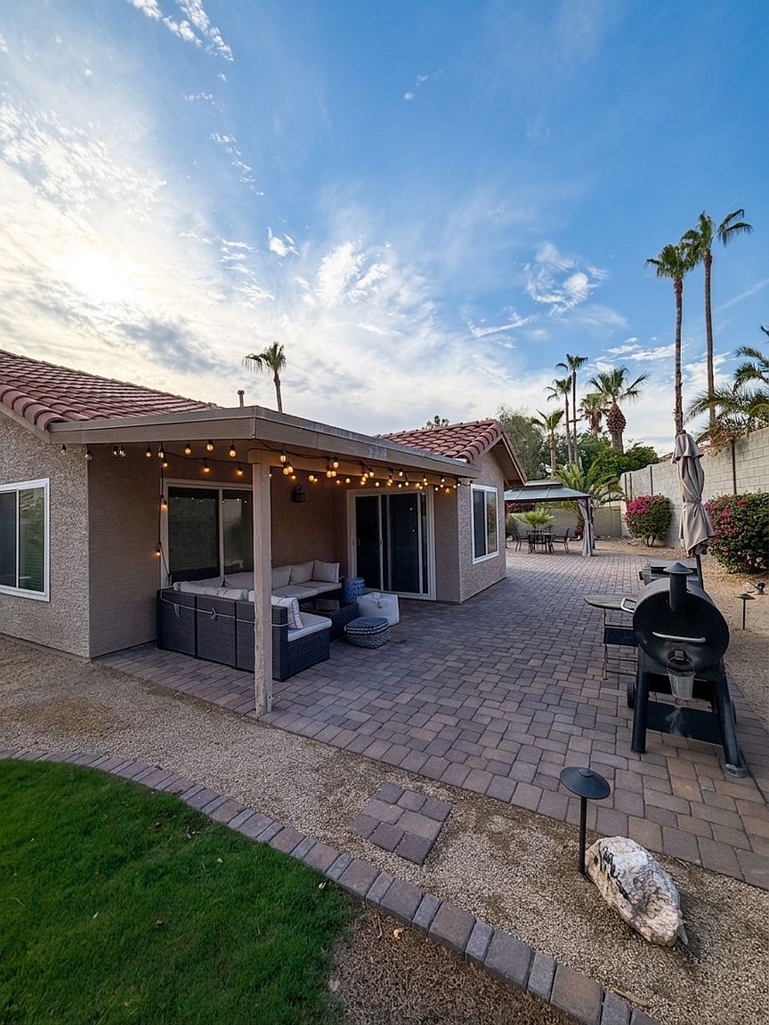 10371 E Davenport Dr photo 5