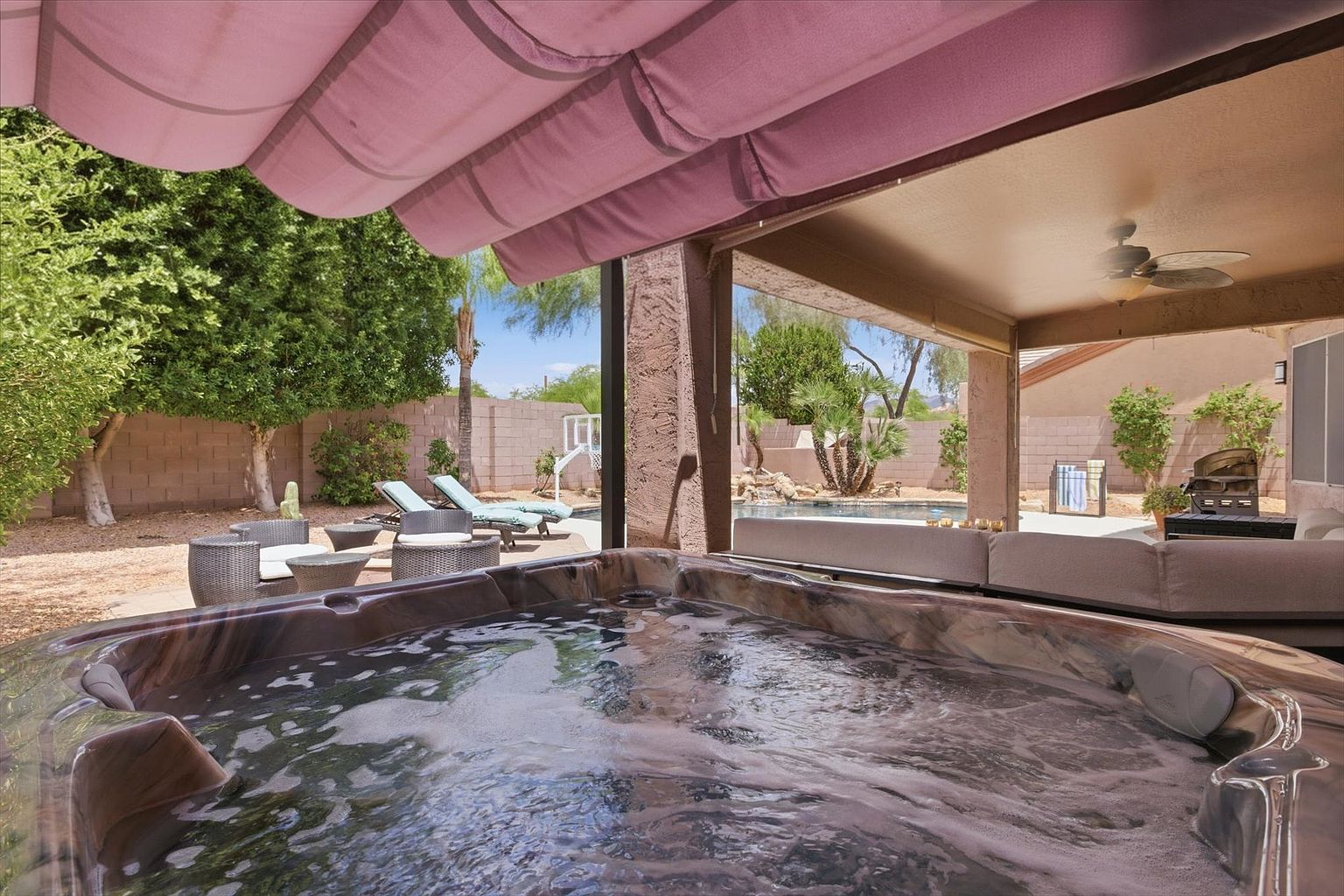 9750 E Gelding Dr Scottsdale, AZ 85260 photo 4
